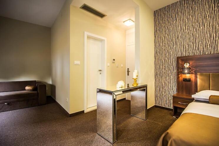 Central Luxury Rooms Omiš Extérieur photo