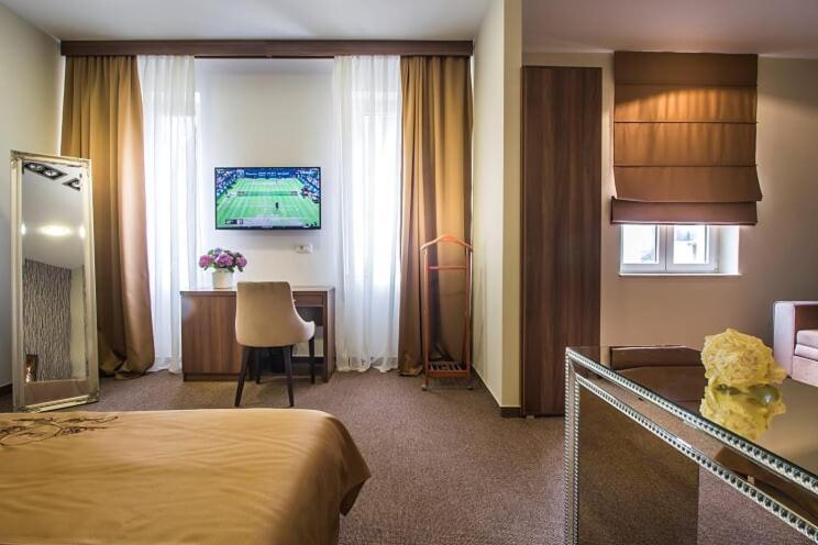 Central Luxury Rooms Omiš Extérieur photo